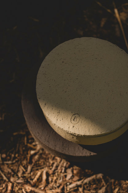 NEW - Barro Indoor Scented Candle with lid