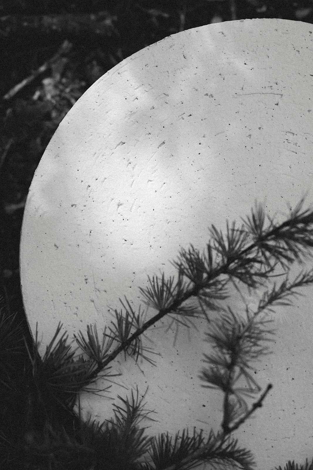 NEW - Barro Indoor Scented Candle with lid