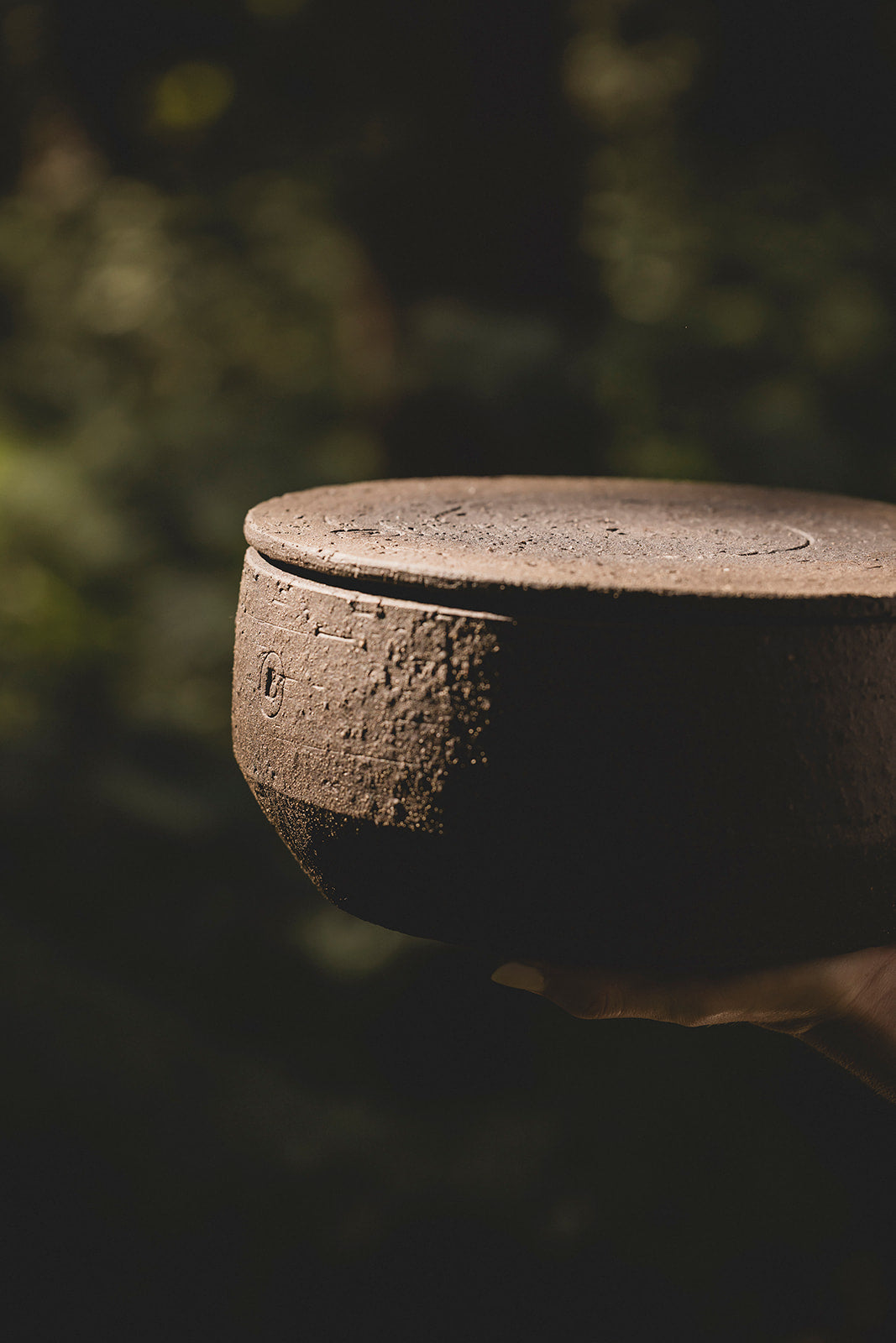 NEW - Barro Indoor Scented Candle with lid