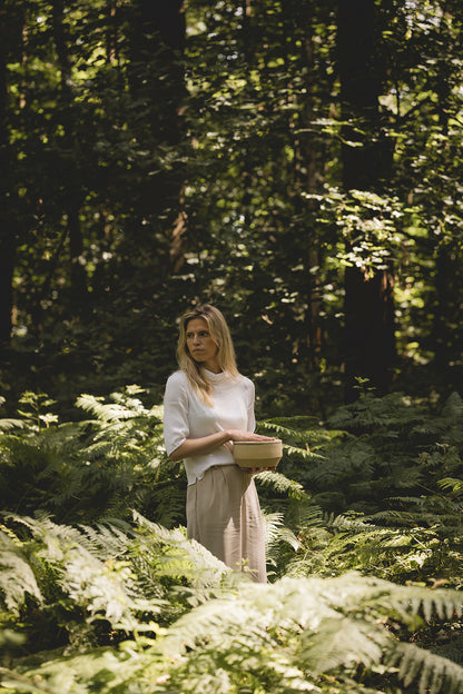 NEW - Barro Indoor Scented Candle with lid